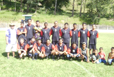 <a href="home/noticia/11311">Especial Boletim Esportivo- Vejam em fotos os campeões pela região em 2009, 2010, 2011, 2012 e 2013</a>