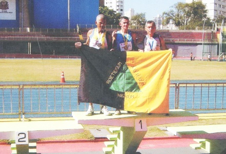 <a href="home/noticia/11427">Troféu Brasil Master de Atletismo- Nininho (Vitor Queranza) foi o campeão na categoria 60-65 anos   </a>